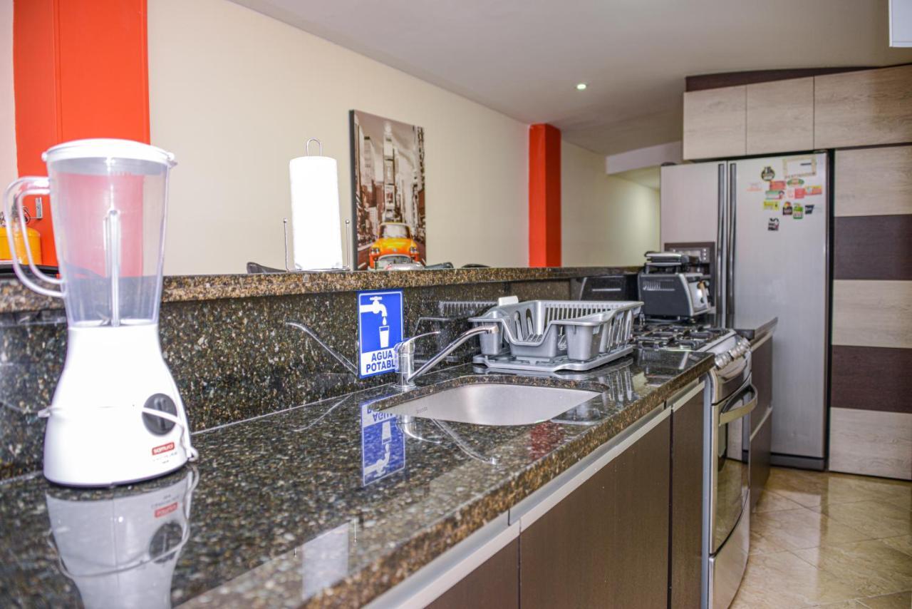 Calle 8 Suites Medellin Bagian luar foto