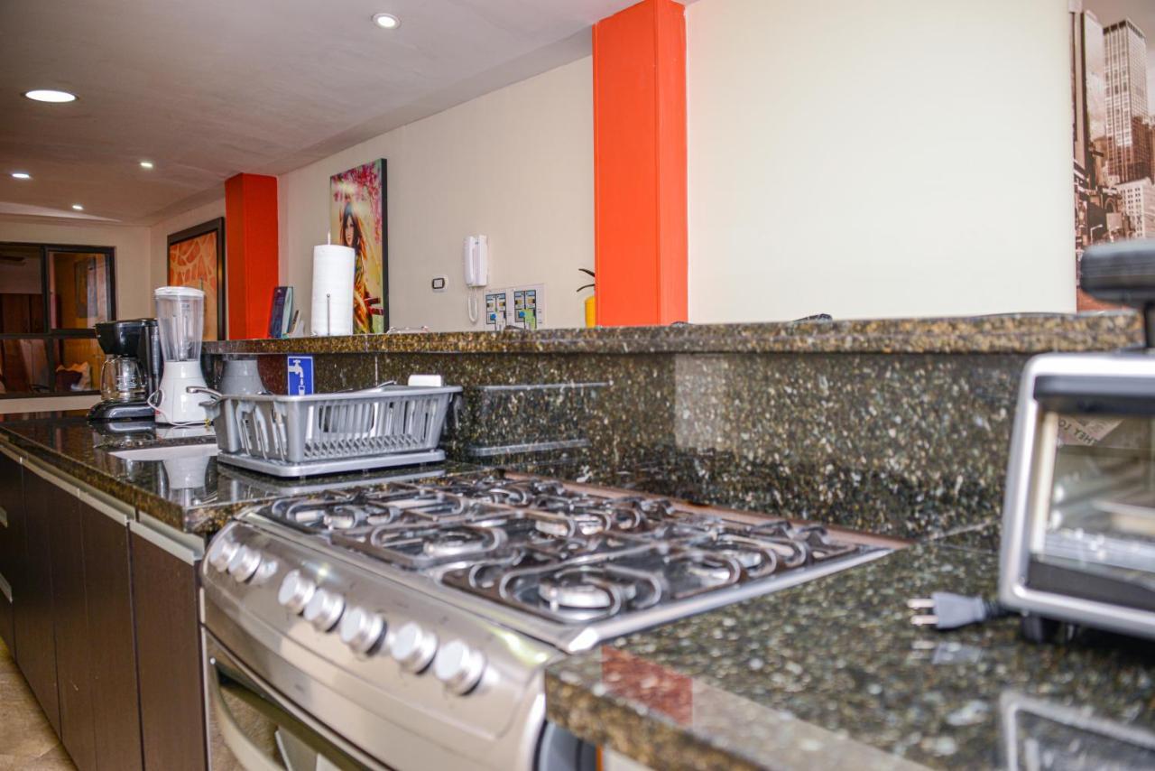 Calle 8 Suites Medellin Bagian luar foto